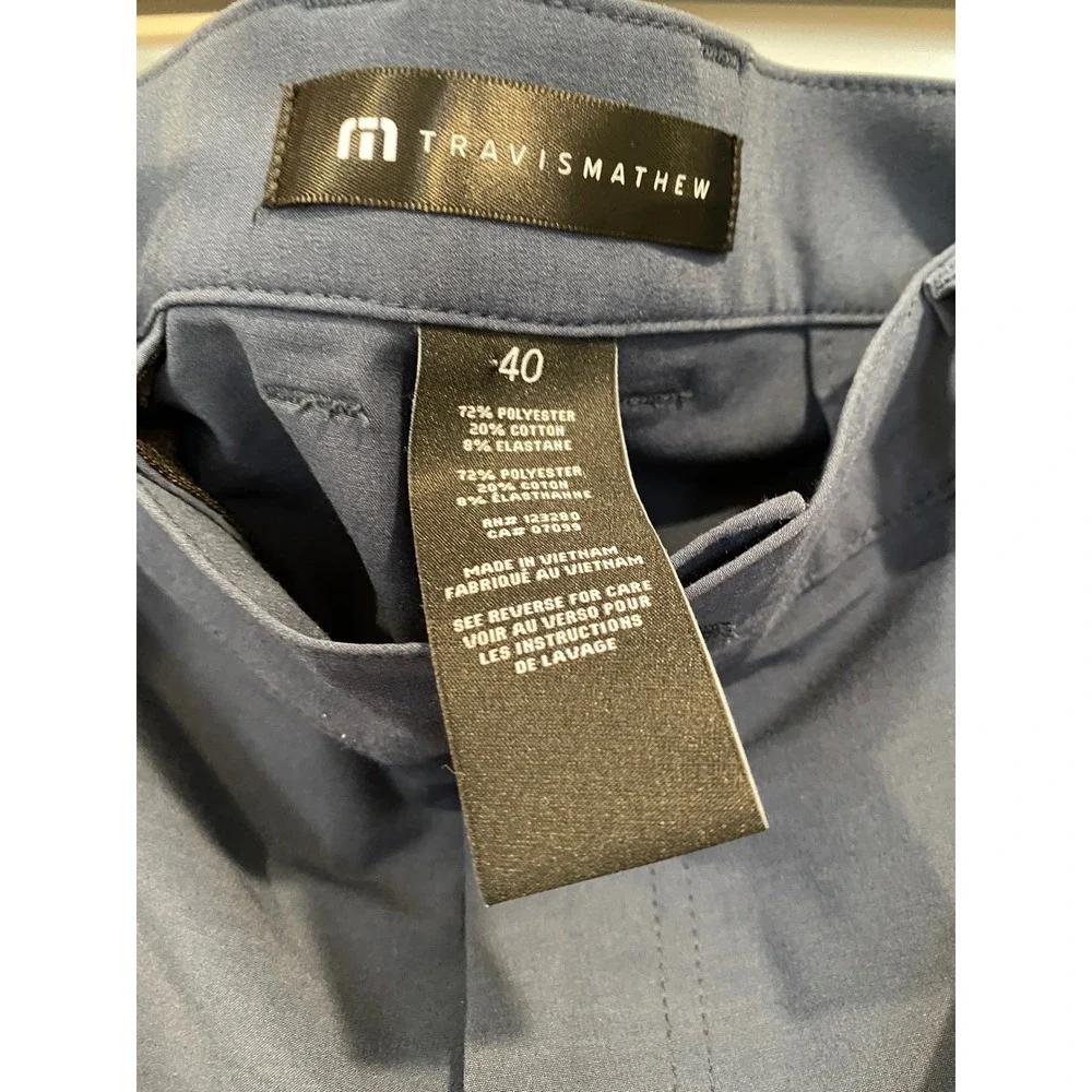 Travis Mathew Golf Shorts Hybrid Stretch‎ Lightweight Blue Mens Size 40 EUC